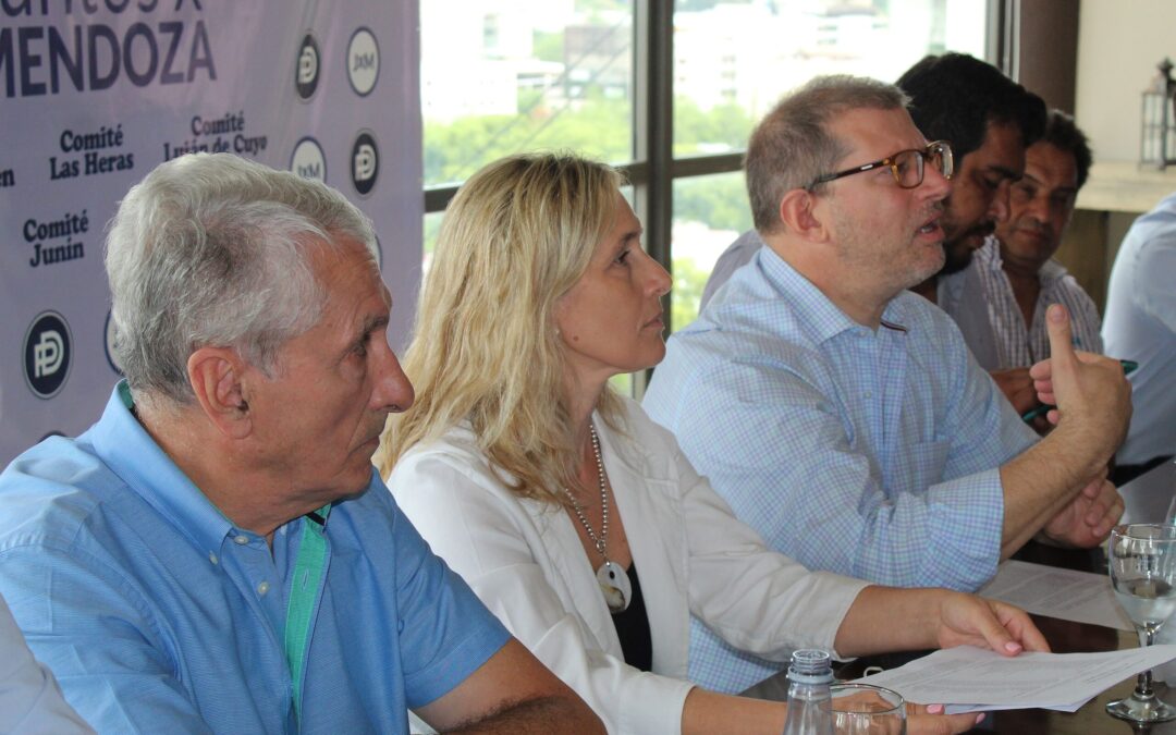 Nace “Juntos x Mendoza”, la línea interna del PD que quiere volver a Cambia Mendoza